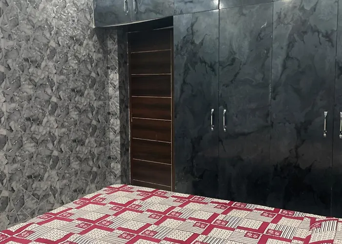 Parveen Guest House